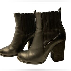 Call It Spring Black Thick High Heeled slip on Ankle Boots Size US8